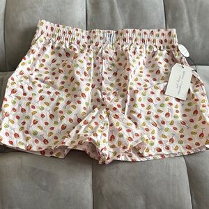 Better/Together Dreamy Patterned Women's Shorts size small NWT